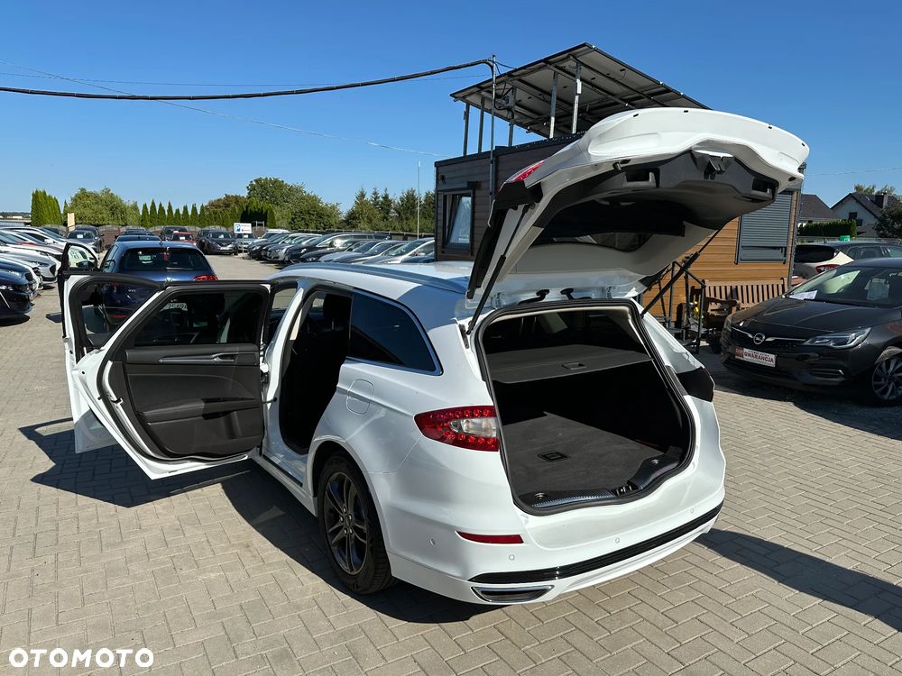 Ford Mondeo - 23