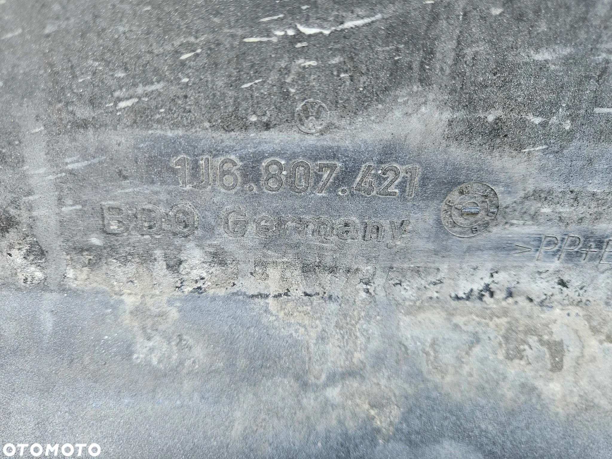 Zderzak Tył Tylny Czarny Podswietlanie Tablicy Lampki Spojler VW Golf IV 4 - 26