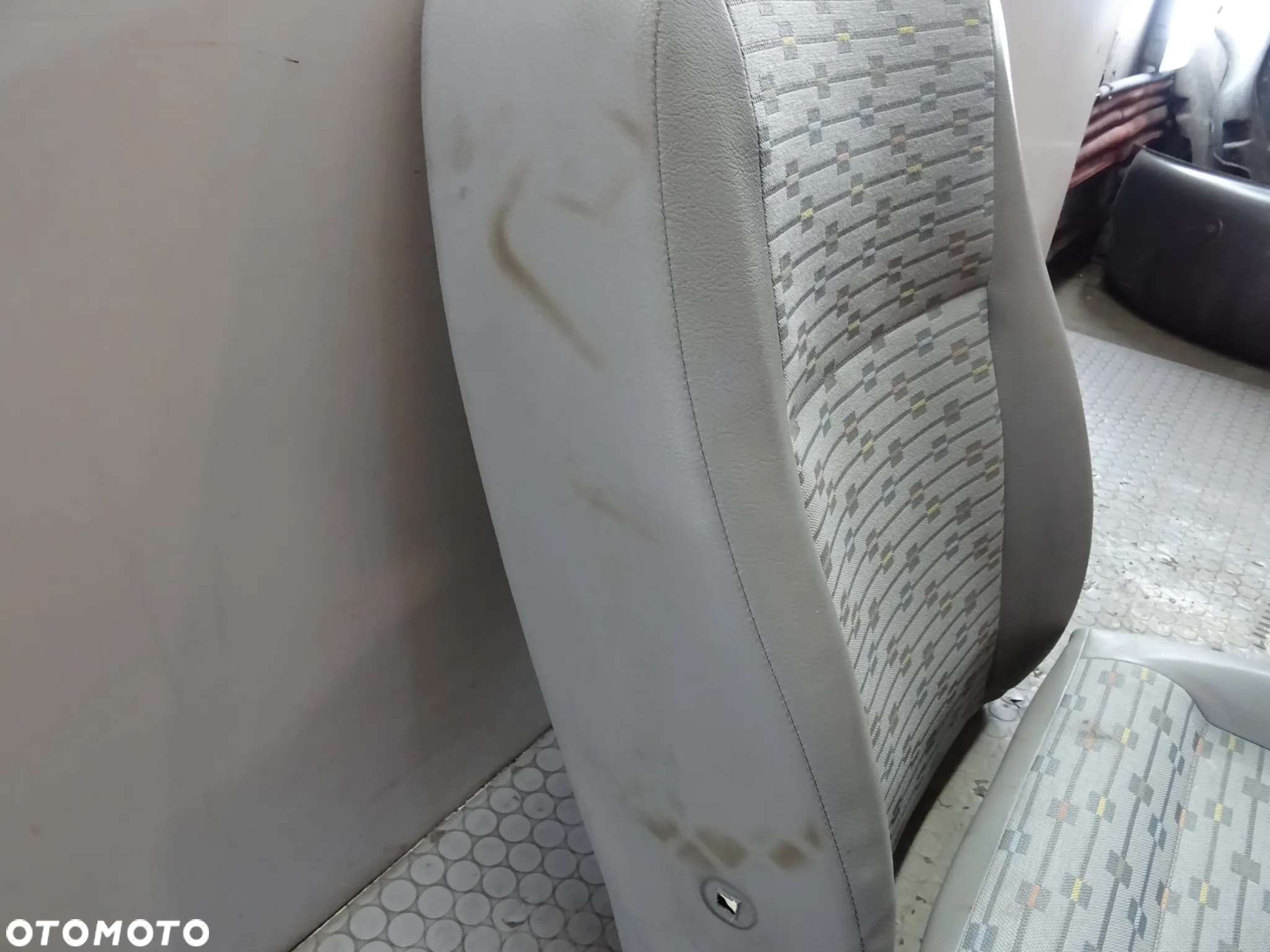 PALACE tapicerka fotel kierowca pasazer VW Transporter T5 LIFT czesci - 3