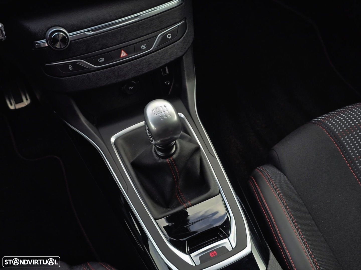 Peugeot 308 1.6 BlueHDi GT Line - 17