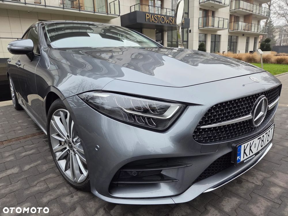 Mercedes-Benz CLS 300 d 4Matic 9G-TRONIC AMG Line - 13