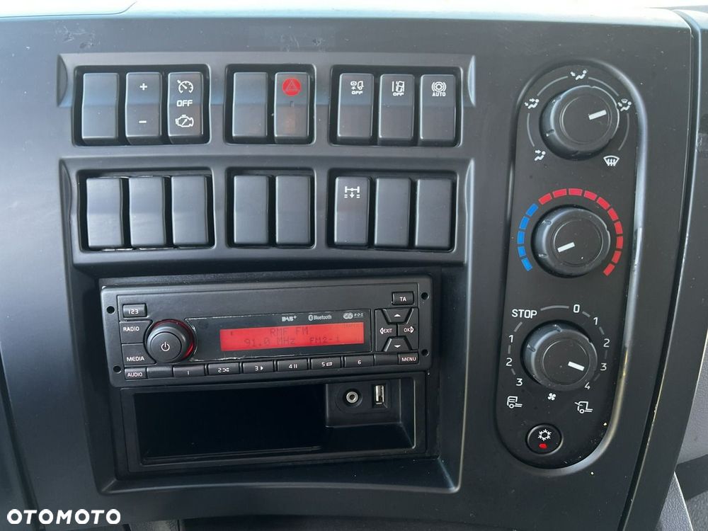 Renault D14 KONTENER, Winda klapa, Klima, Euro 6 - 9
