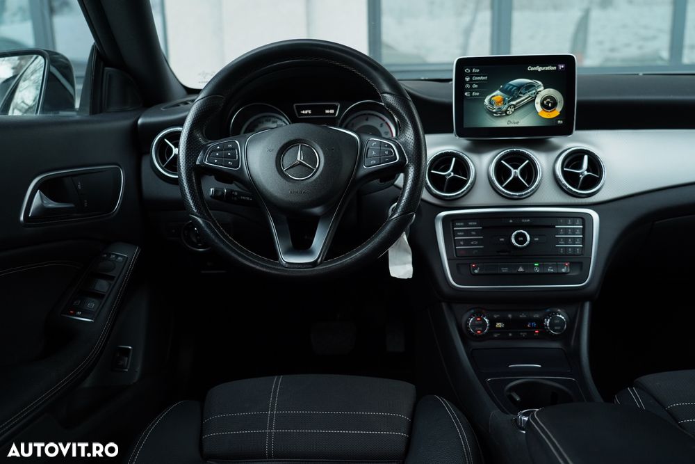 Mercedes-Benz CLA ver-200-d-4matic-7g--dct-peak-edition - 9