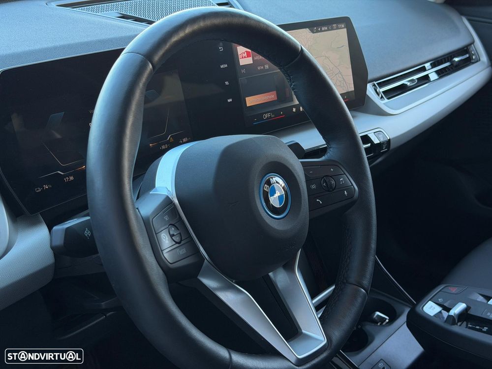 BMW iX2 eDrive20 - 7