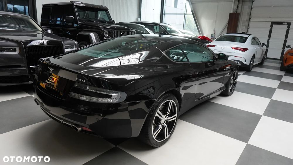 Aston Martin DB9 Luxury Edition Touchtronic II - 11