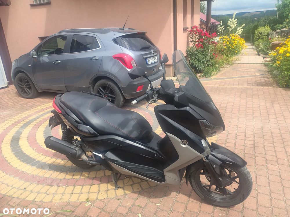 Yamaha X-max - 3