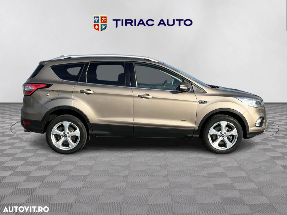 Ford Kuga - 6