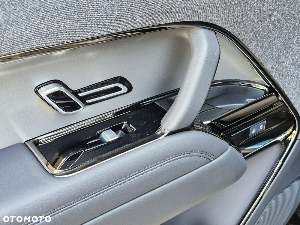 Land Rover Range Rover Sport - 24