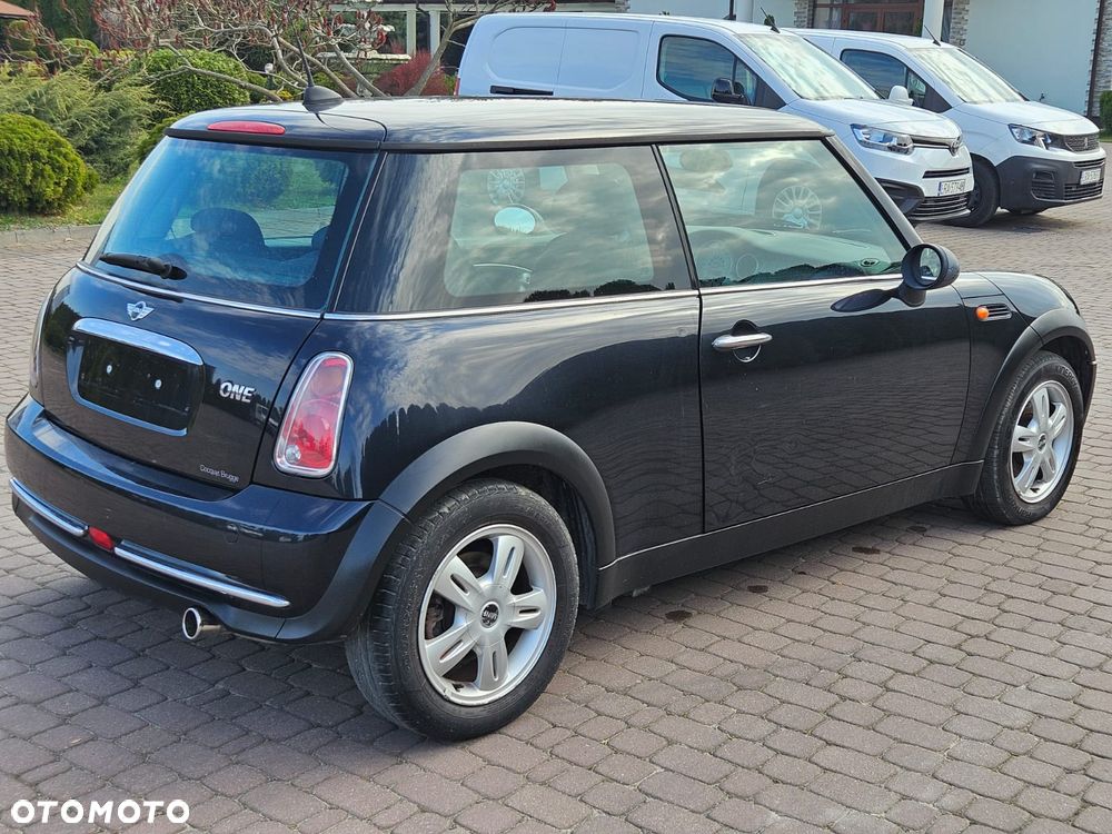 MINI ONE Seven - 4