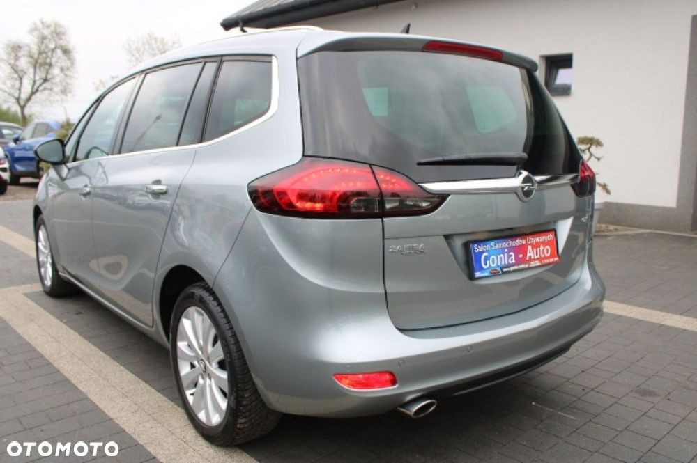 Opel Zafira - 12