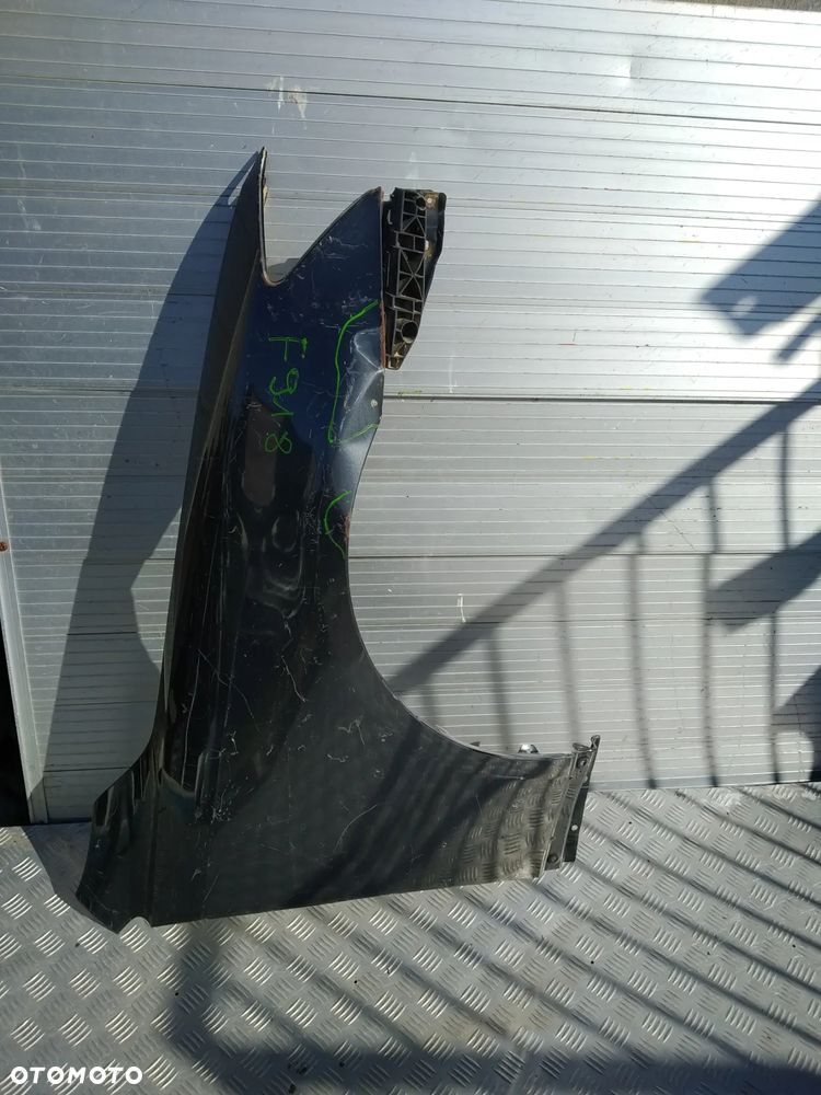 E414/E805/F918/H802 PRAWY BŁOTNIK LEXUS IS IS220 IS250 2006- - 2