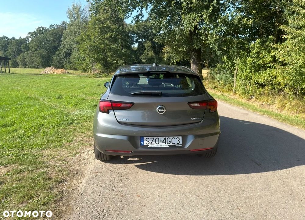 Opel Astra - 4