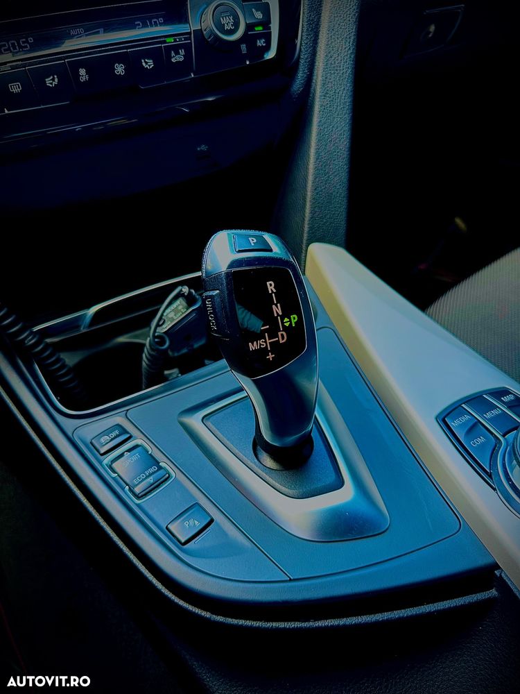BMW Seria 3 - 16