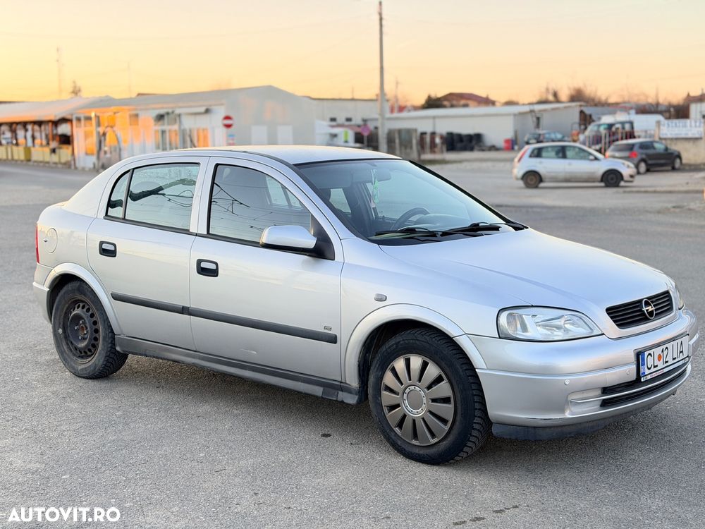 Opel Astra 1.6 - 3