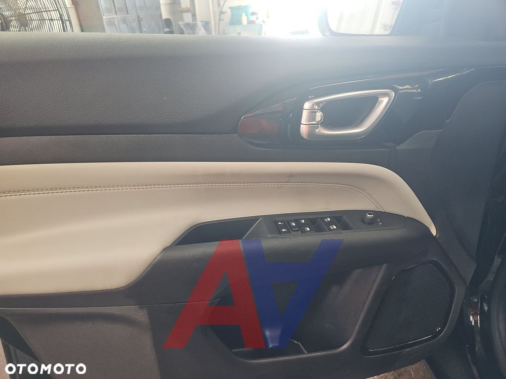 Jeep Compass - 10