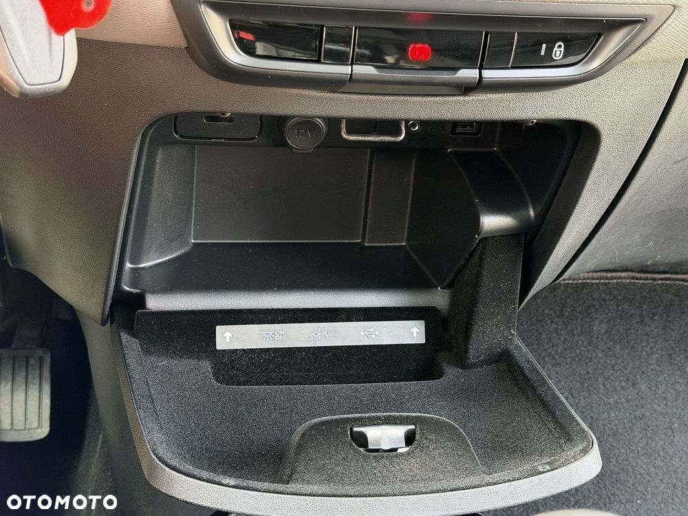 Citroën C4 SpaceTourer 1.5 BlueHDi Feel S&S - 8