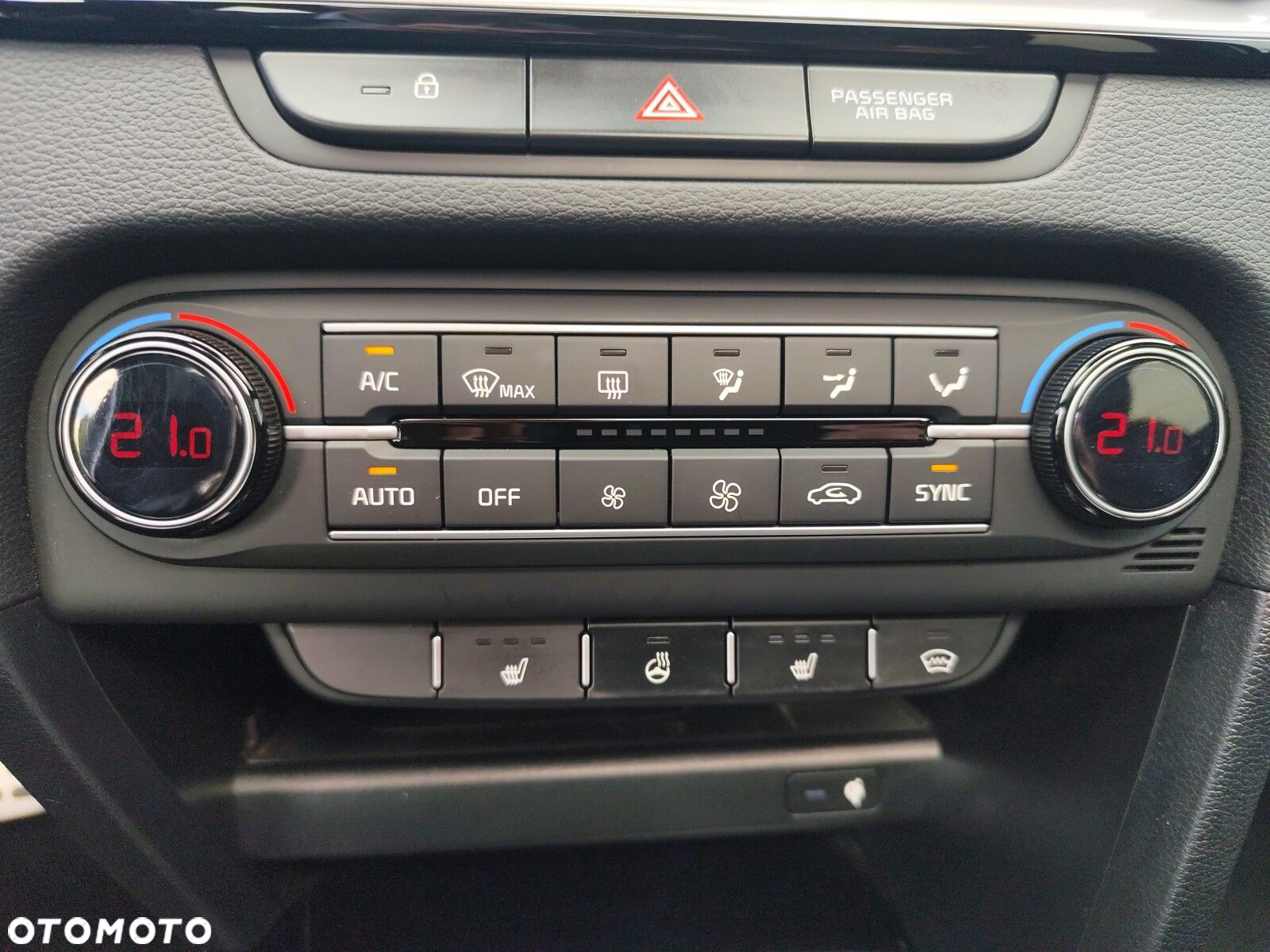 Kia ProCeed - 30