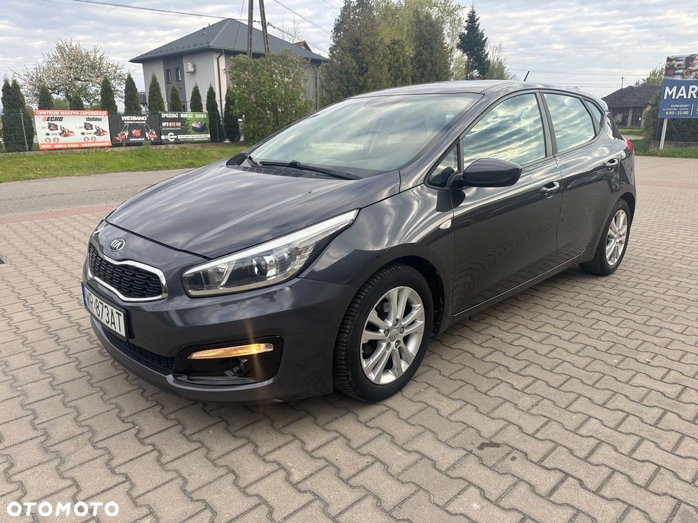 Kia Ceed 1.6 CRDi M - 1