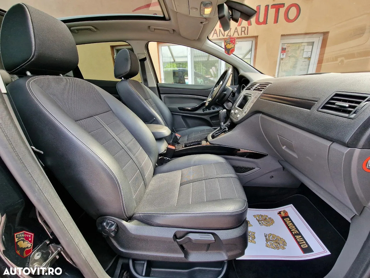 Ford Kuga 2.0 TDCi 4x4 Aut. Trend - 14