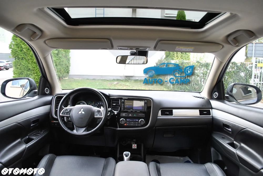 Mitsubishi Outlander 2014 photo 4