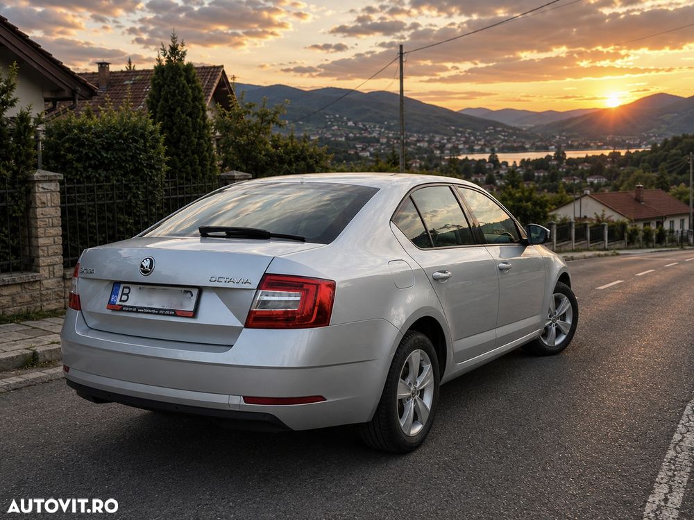 Skoda Octavia 1.6 TDI Ambition - 7