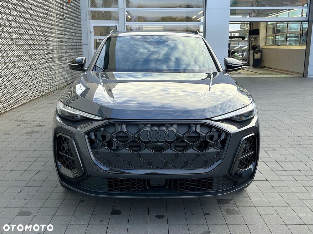 Audi Q5 Sportback - 9