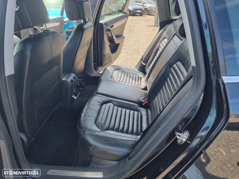 VW Passat Variant 2.0 TDI 4M Highline IM - 13