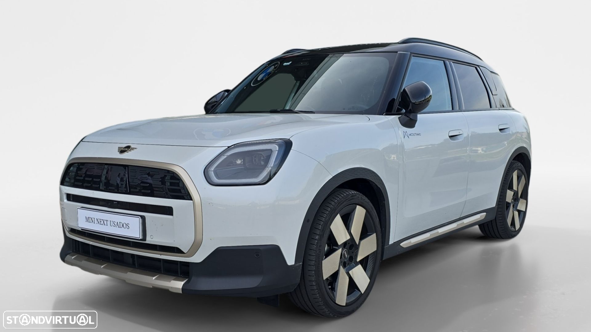 MINI Countryman E Favoured L - 1
