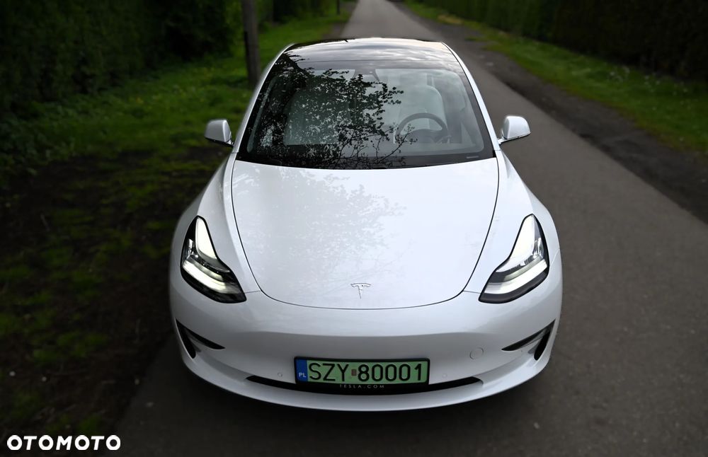 Tesla Model 3 - 2