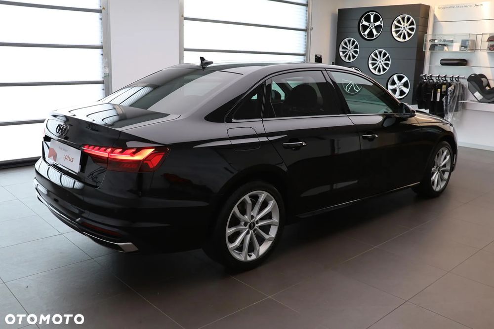 Audi A4 - 8