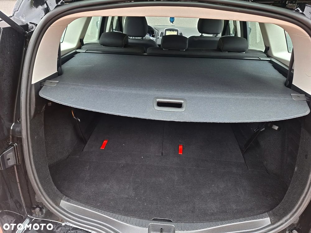 Renault Grand Scenic - 22