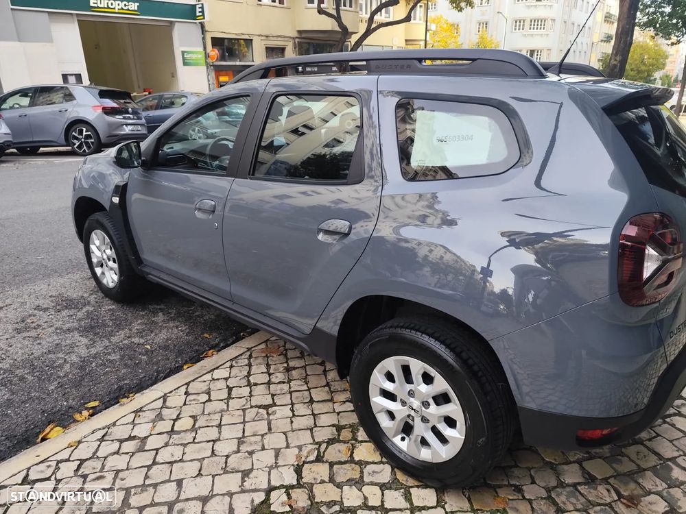 Dacia Duster - 1