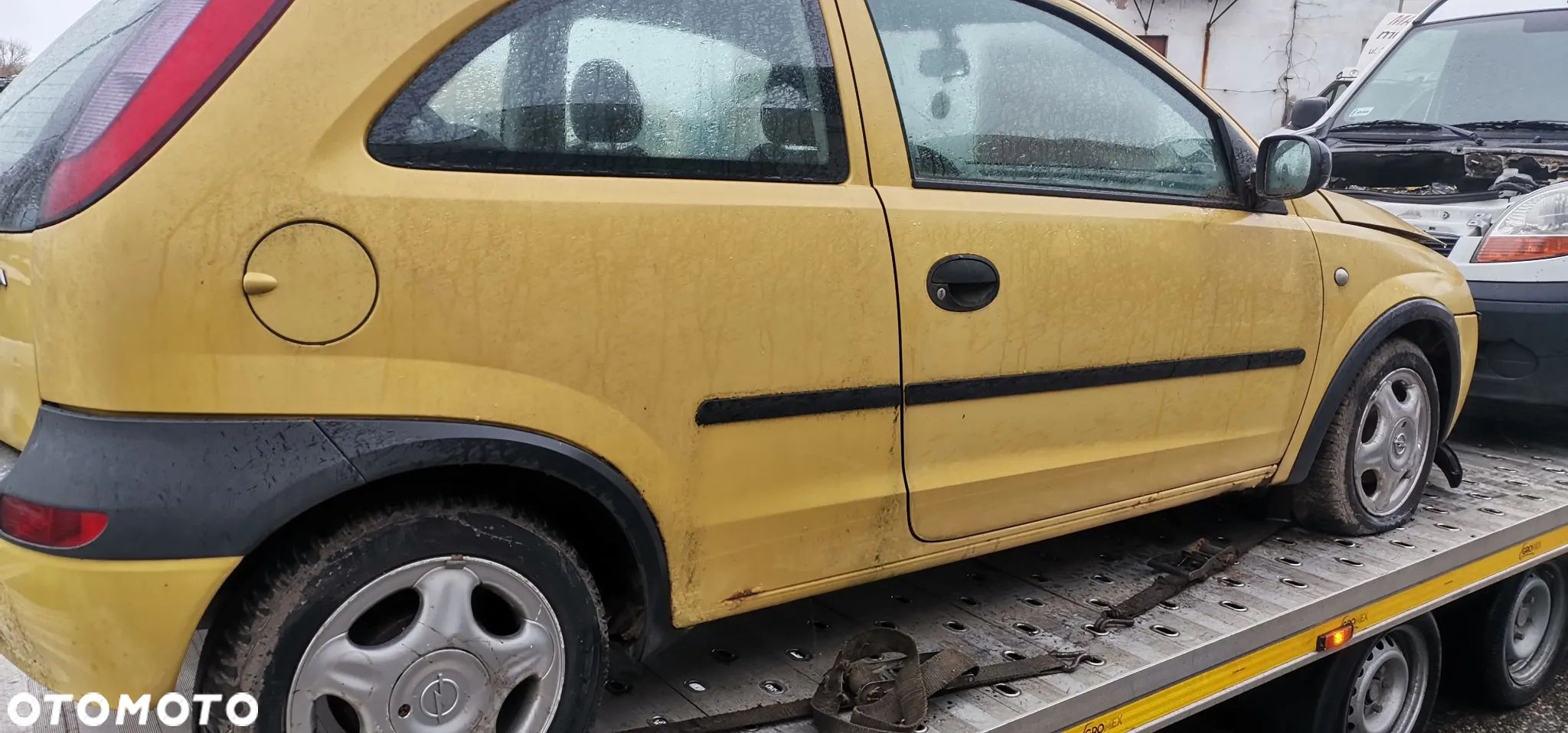 DRZWI LEWE PRAWE CORSA C Y40a - 1