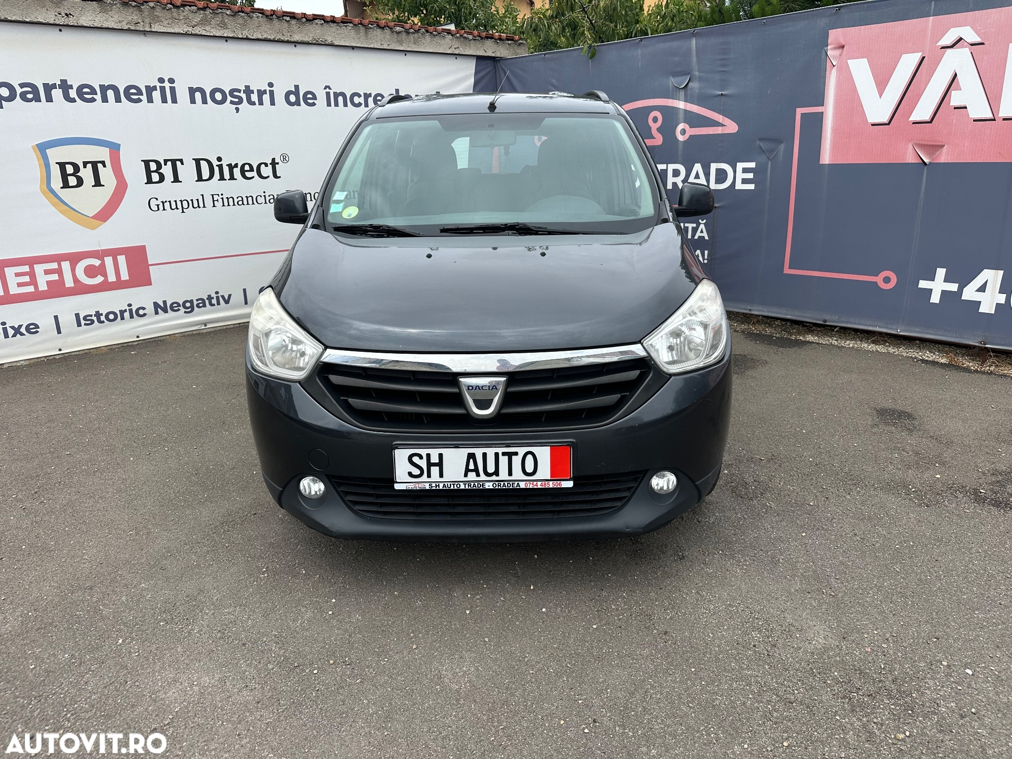 Dacia Lodgy 1.5 dCi 90 CP Stepway - 2