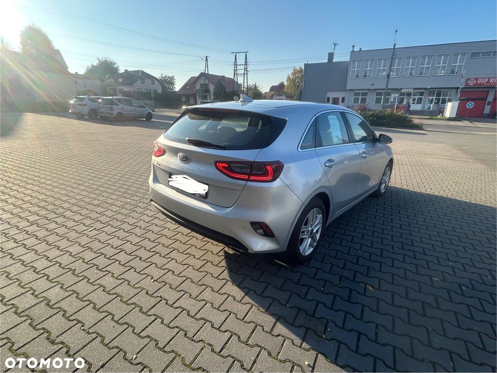 Kia Ceed 1.6 CRDi Edition 7 - 3