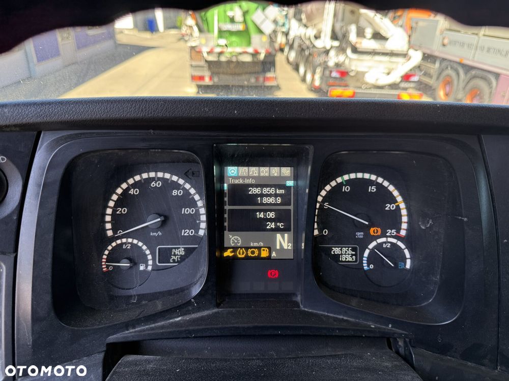 Mercedes-Benz AROCS 2045 4x4 EURO6 CIĄGNIK SIODŁOWY Z DWUOBWODOWĄ HYDRAULIKĄ WYWROTU - 10
