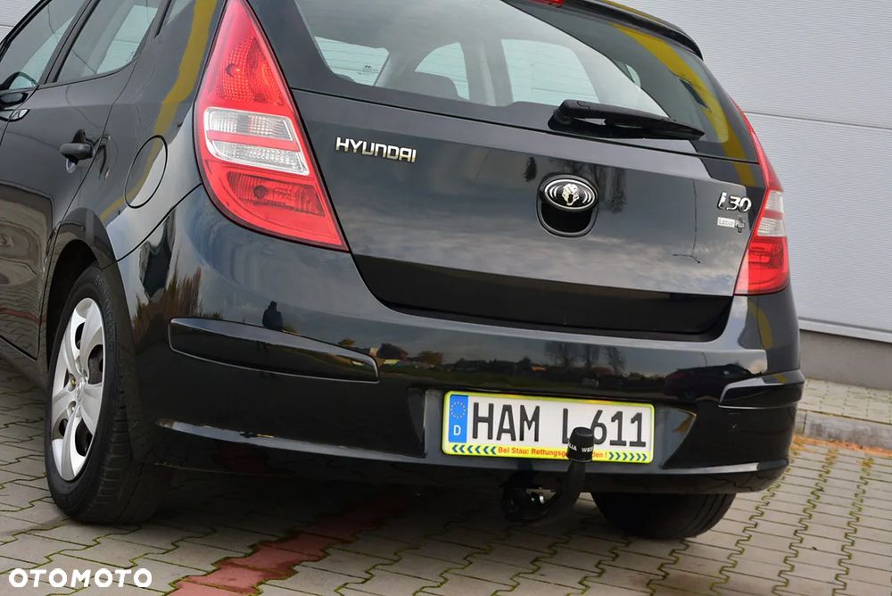 Hyundai i30 1.4 Intro Edition - 11