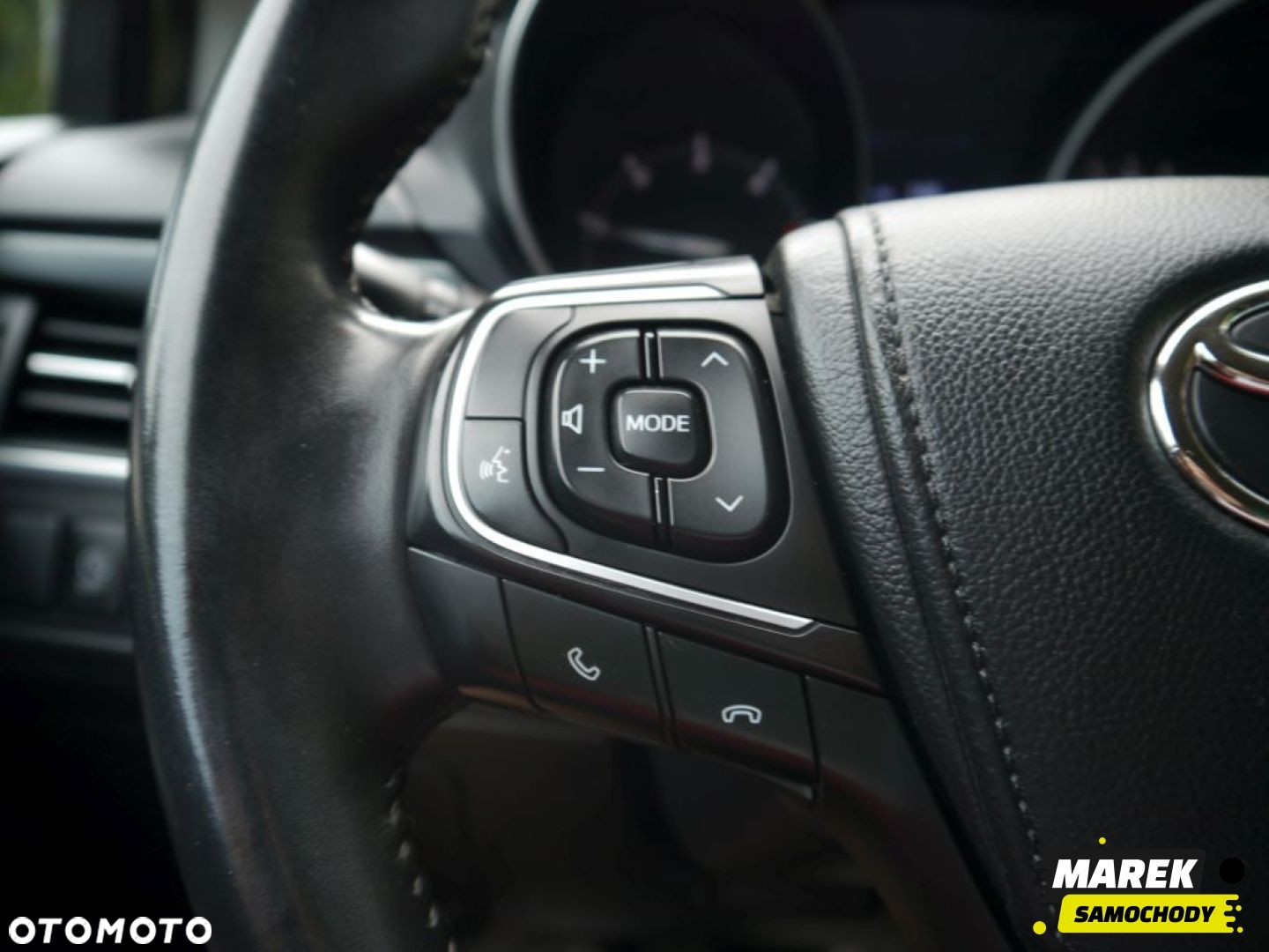 Toyota Avensis - 17