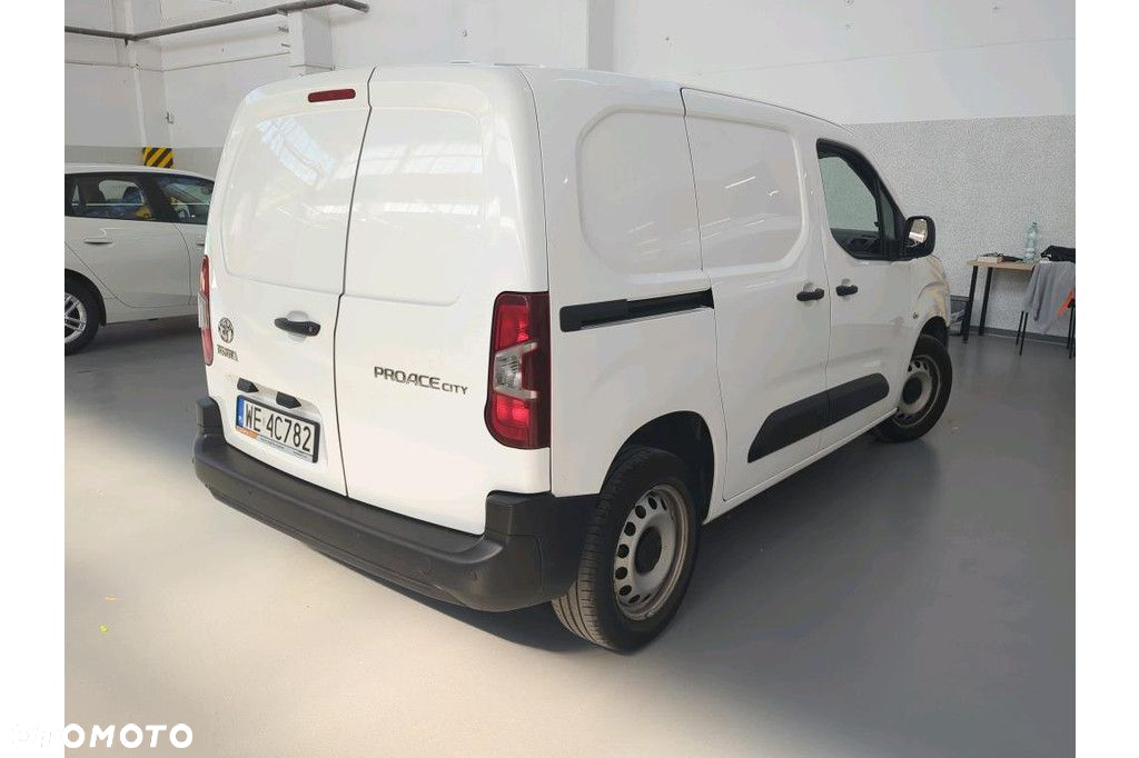 Toyota ProAce 1.5 D-4D Standard Active 2.3t SalonPL VAT23% - 3