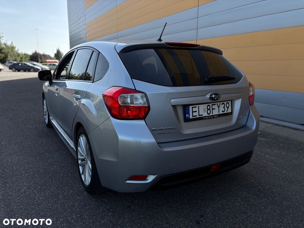 Subaru Impreza 1.5 RC - 9