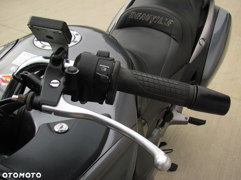 Honda Deauville - 20