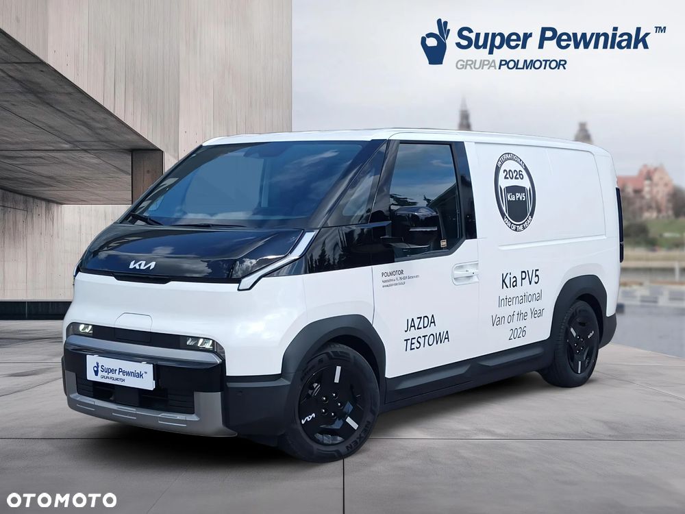 Kia PV5 - 1
