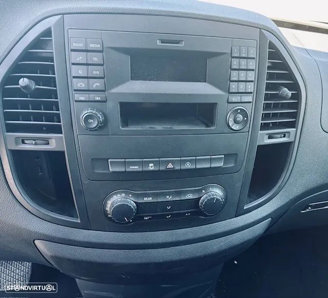 Mercedes-Benz Vito Tourer 114 CDI (BlueTEC) 4MATIC Longa Aut. PRO - 8