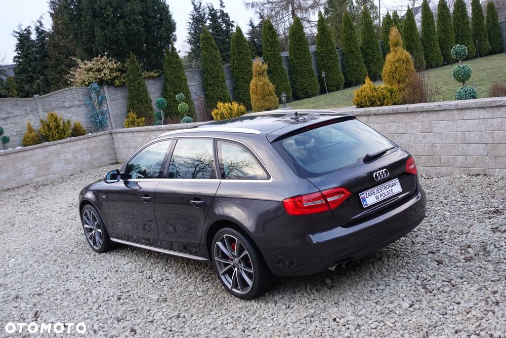 Audi A4 Avant - 4