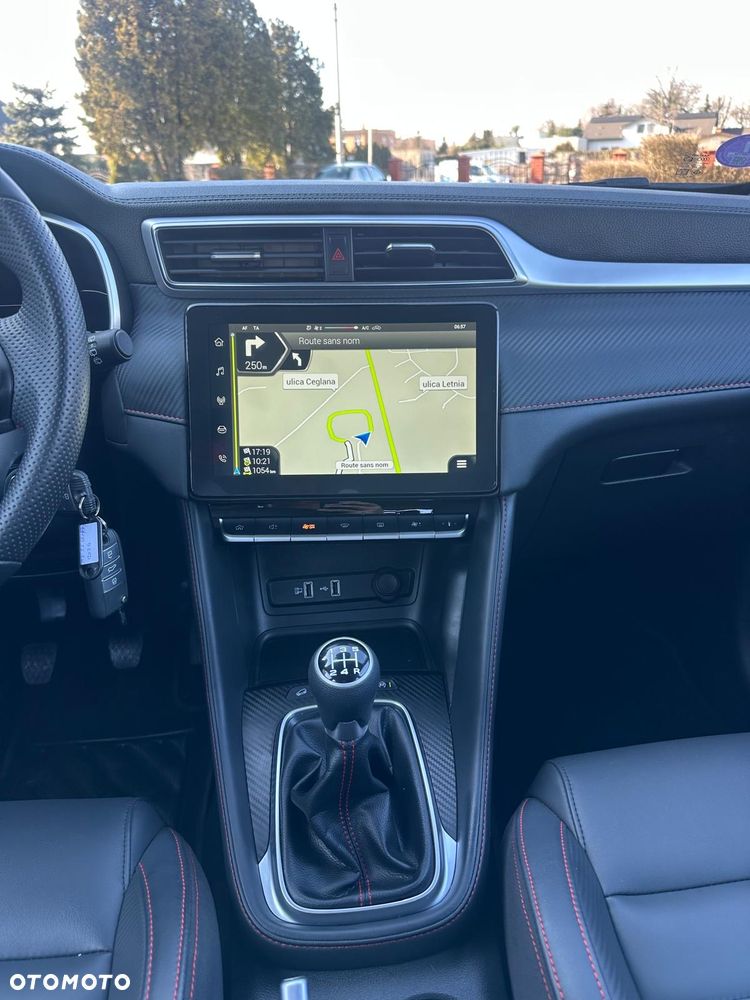 MG ZS 1.5 VTi-Tech Exclusive - 24