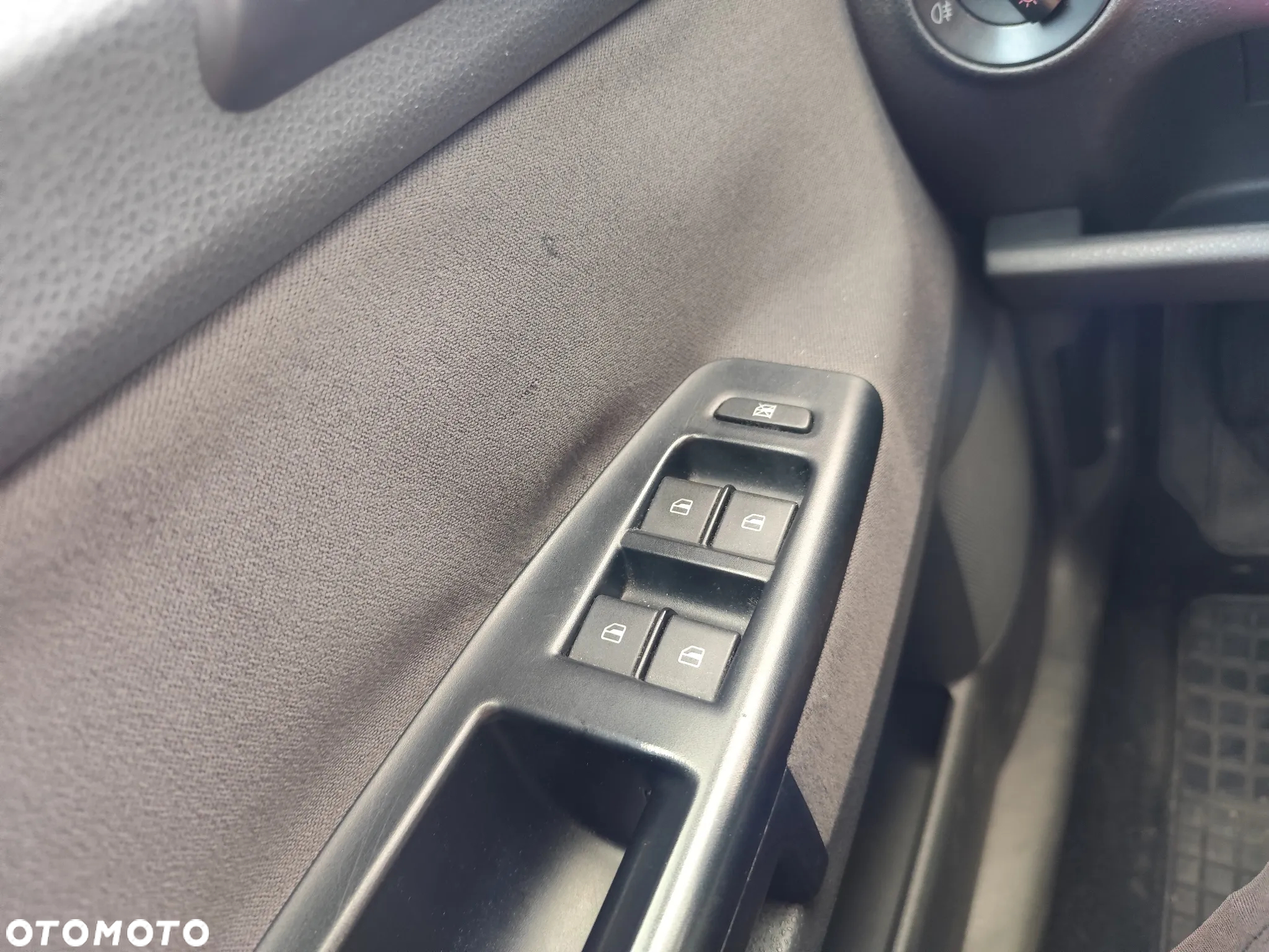 Volkswagen Polo 1.4 TDI Comfortline - 12