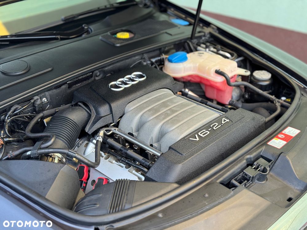 Audi A6 Avant 2.4 Quattro - 21