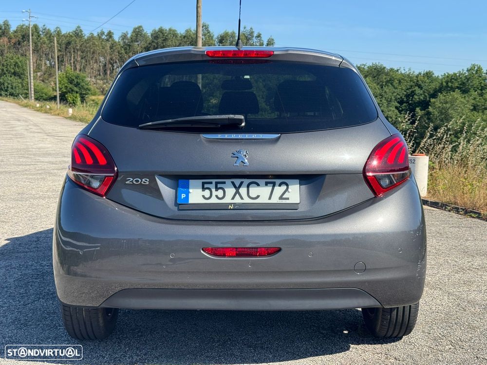Peugeot 208 1.5 BlueHDi Signature - 4