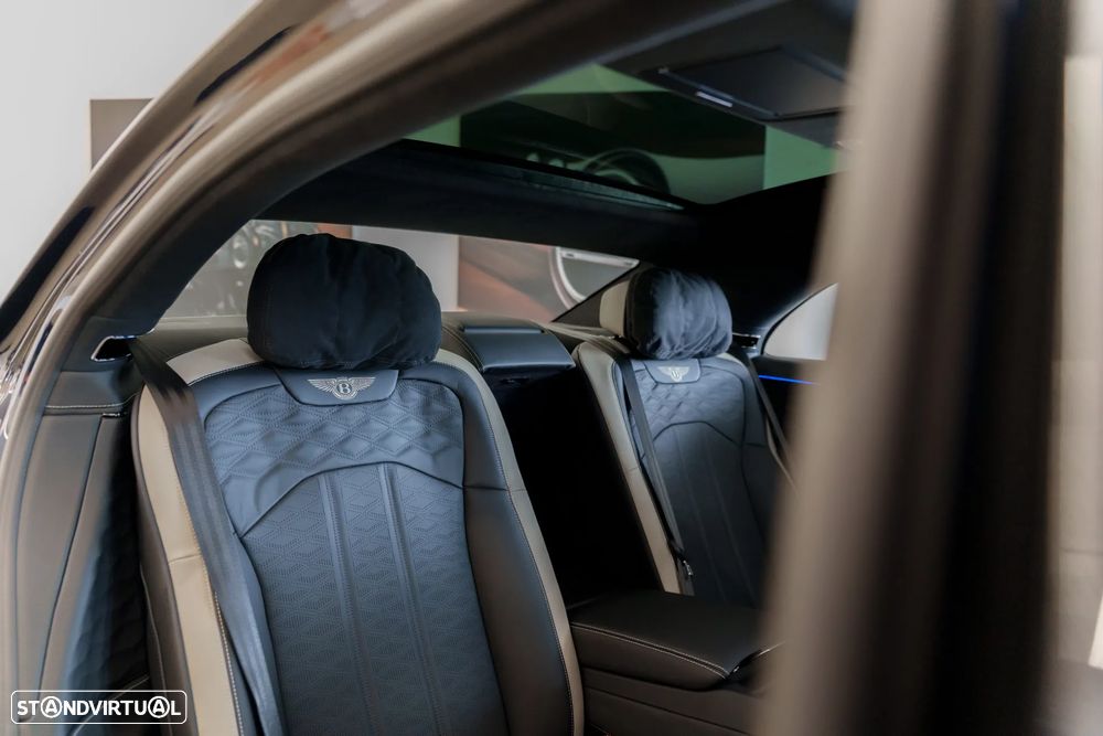 Bentley Flying Spur 4.0 Hybrid Speed - 33