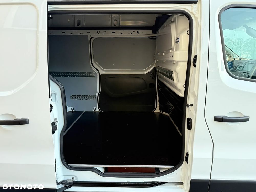 Renault Trafic 2,0 L2H2 Winda - 29